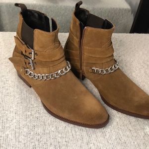 INC Brown Suede Men’s Boot 9.5 New never worn